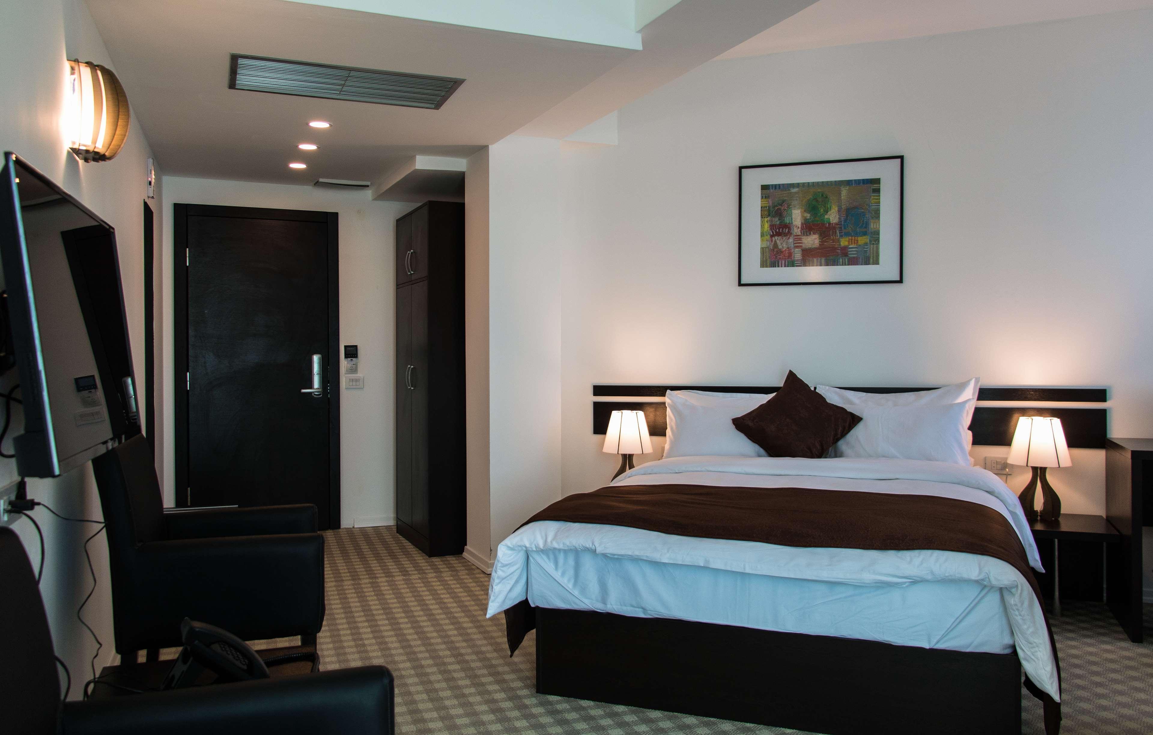 Best Western Hotel Galla Sllatine e Madhe Esterno foto