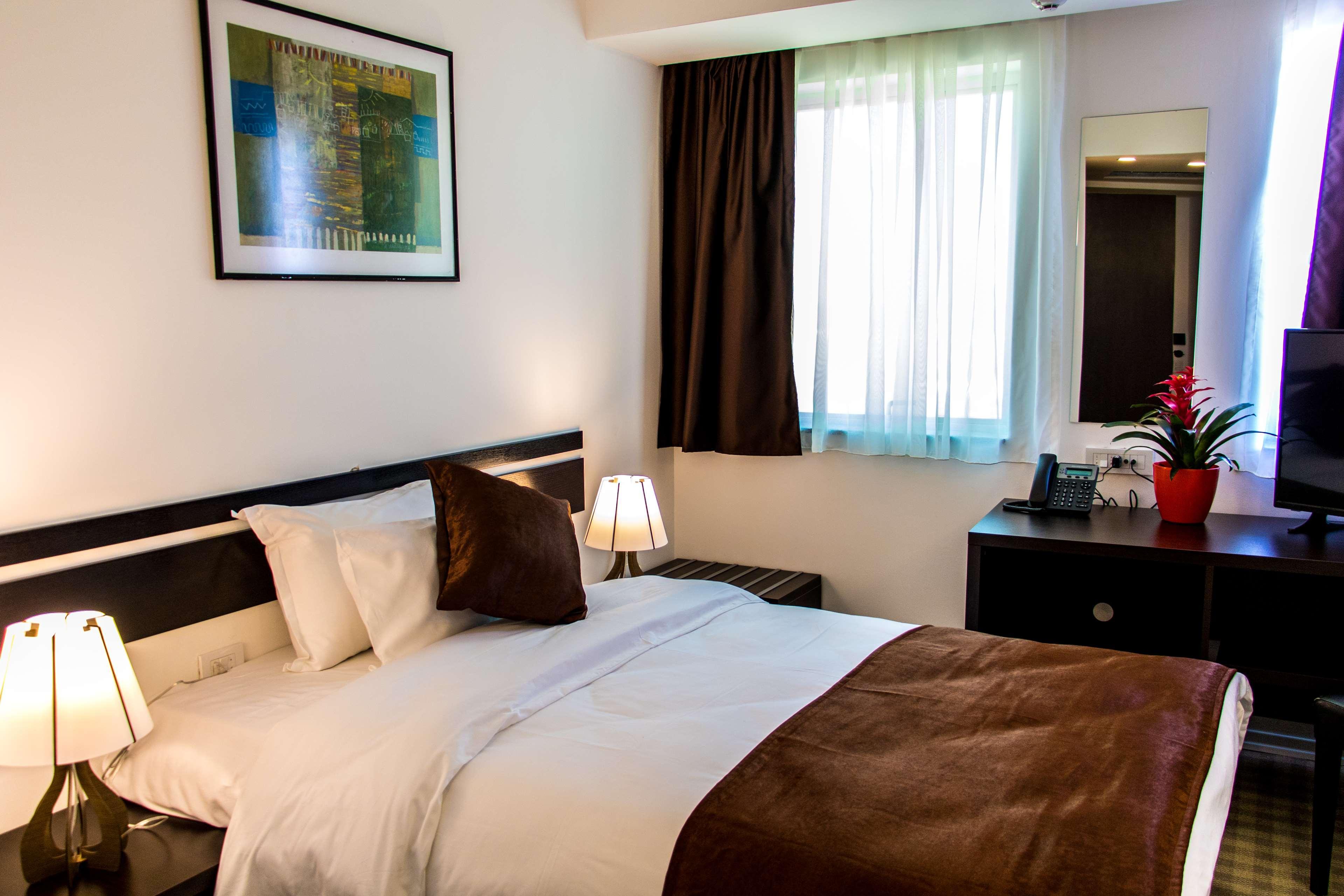 Best Western Hotel Galla Sllatine e Madhe Esterno foto