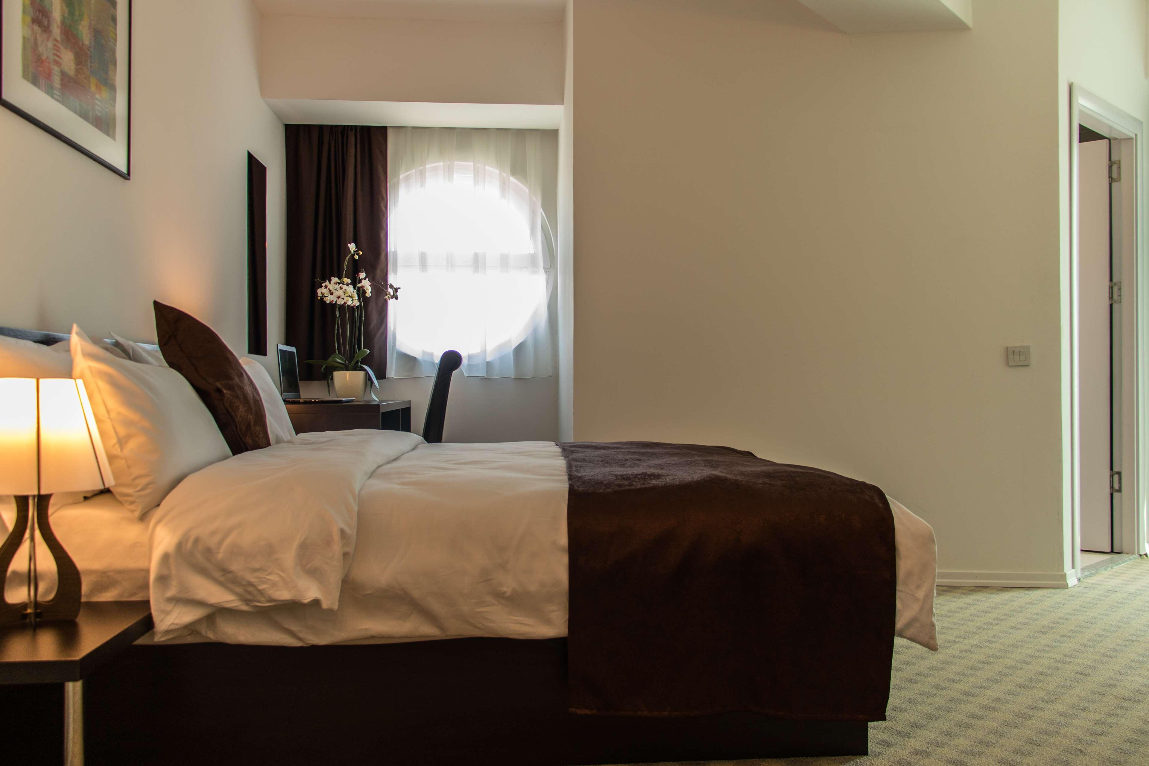 Best Western Hotel Galla Sllatine e Madhe Esterno foto